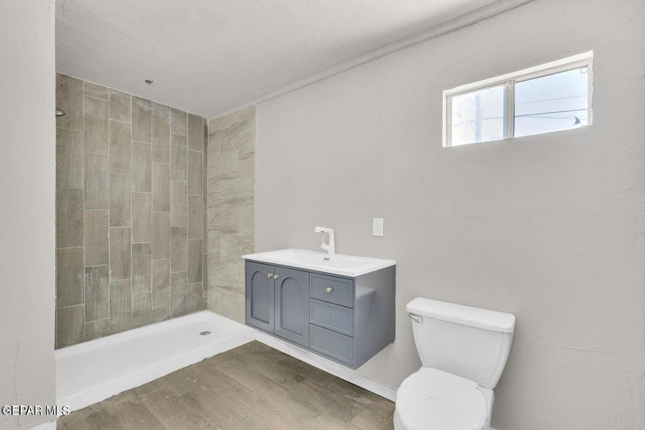 8827 Mount Elbert Dr Unit 3 #3 - Photo 4 of 11