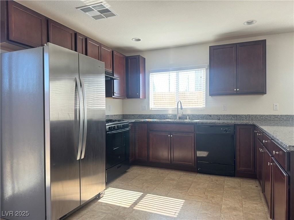 4948 Quest Tribe St - Photo 6 of 39