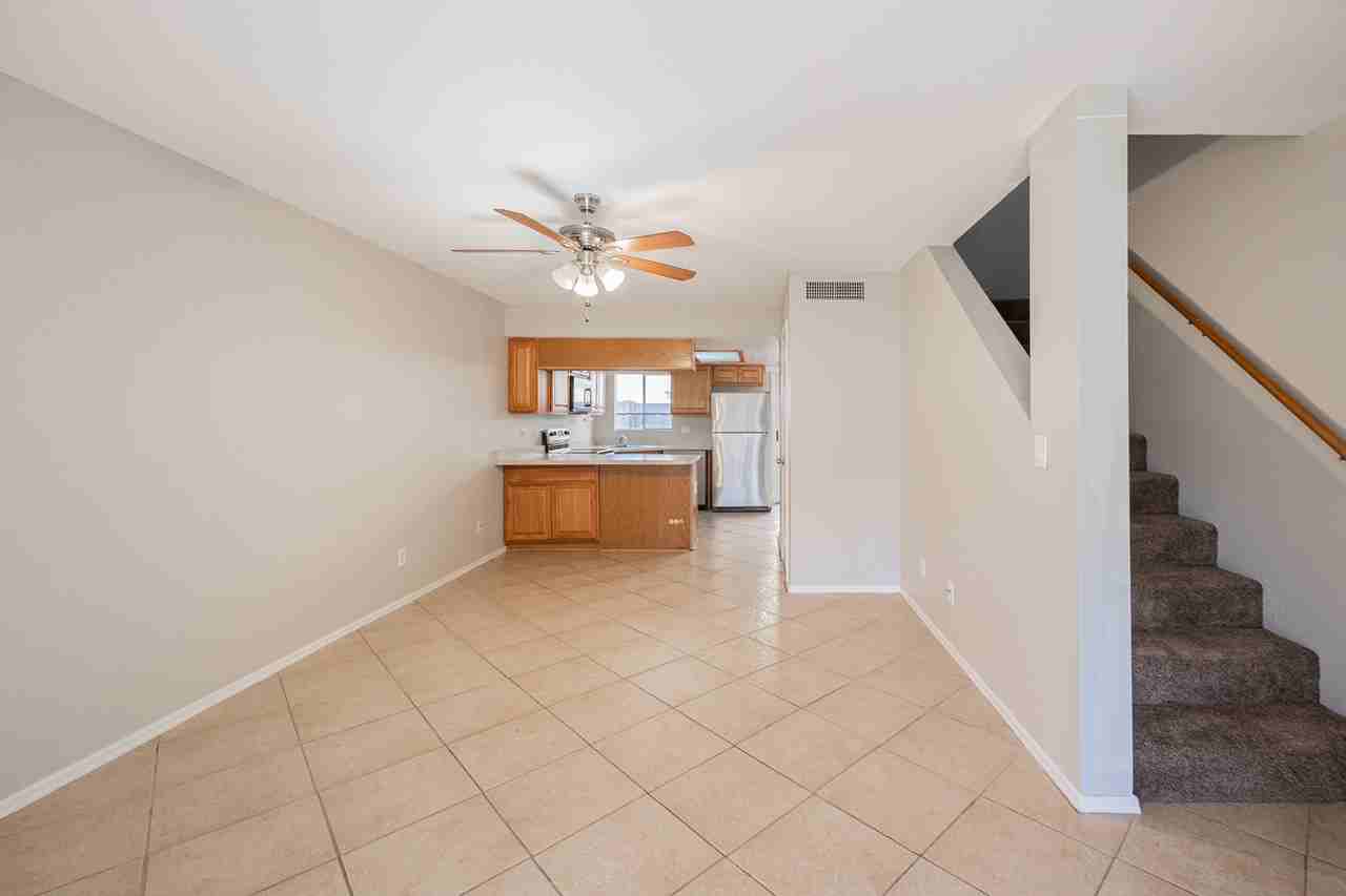 1055 W 5th St #18 - Photo 5 of 25