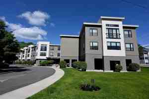 featured image of 1 Brook Rd