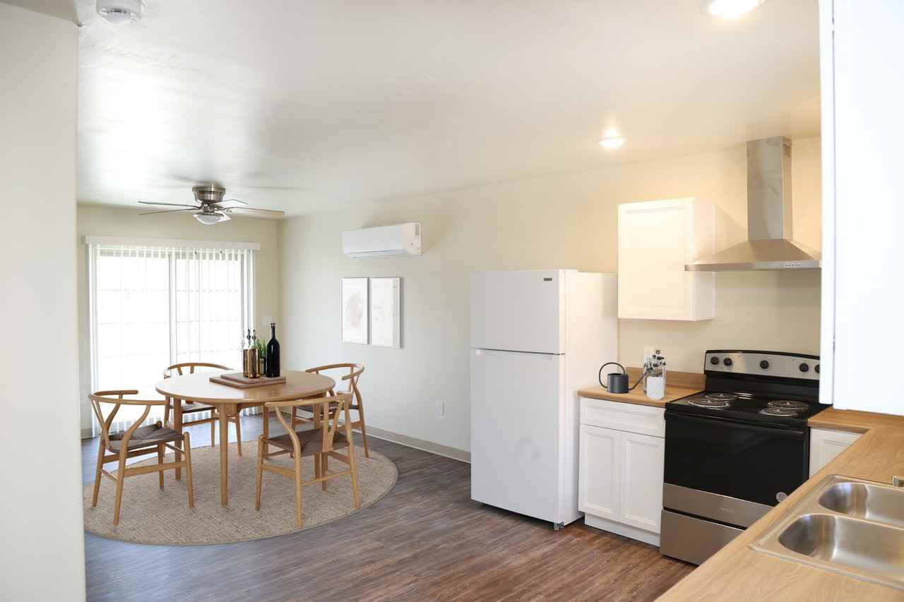 450 Morgan Street #1 - Photo 4 of 10