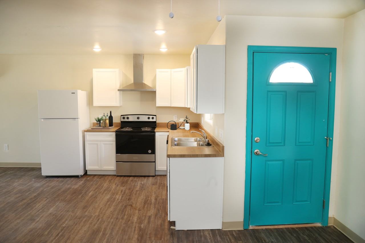 450 Morgan Street #1 - Photo 5 of 10