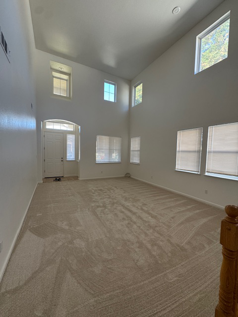 1596 Queensland Ave - Photo 3 of 35