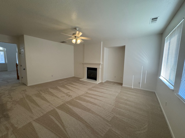 1596 Queensland Ave - Photo 7 of 35