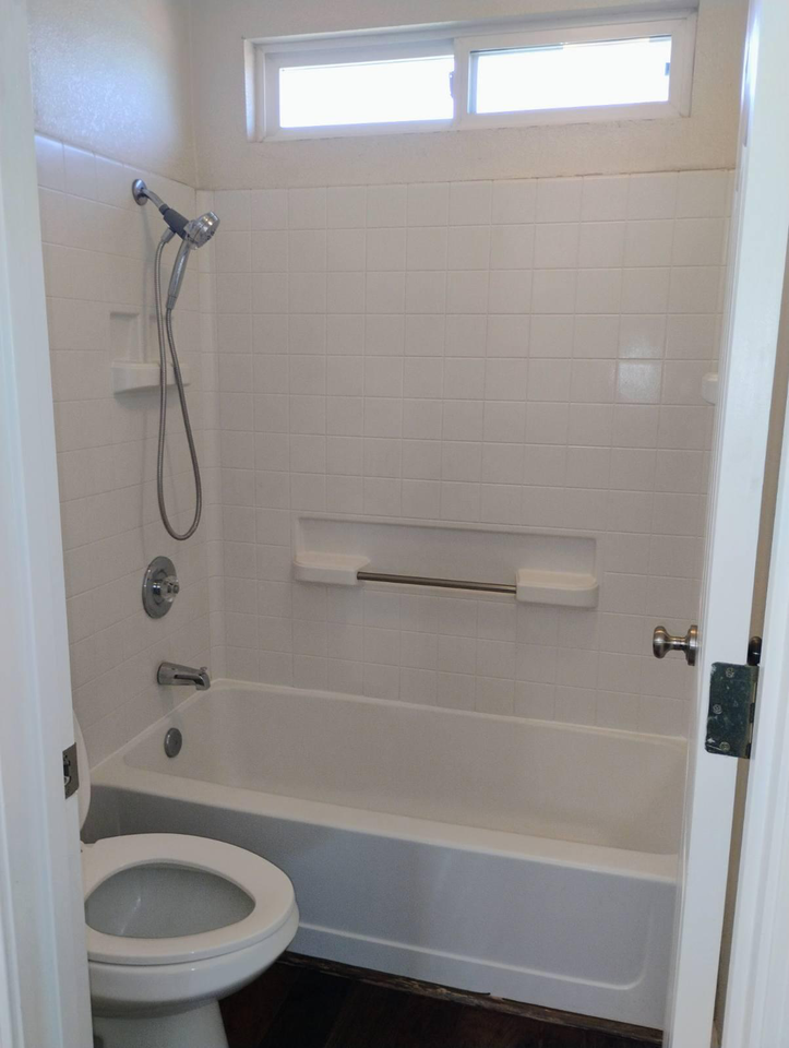 4517 Sun Down Pl - Photo 6 of 9