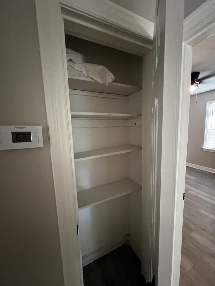 2617 Avie Dr - Photo 6 of 27