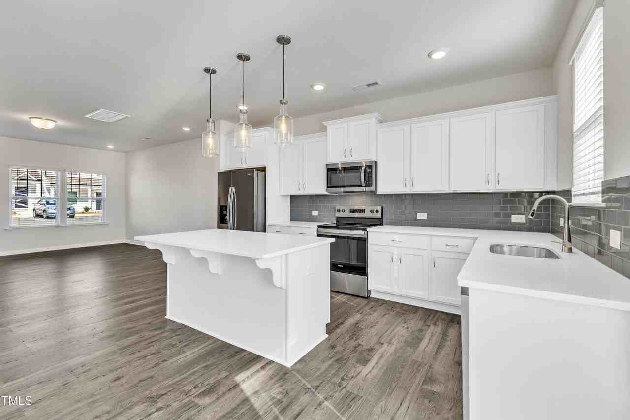 67 Camel Crazies Pl - Photo 4 of 30