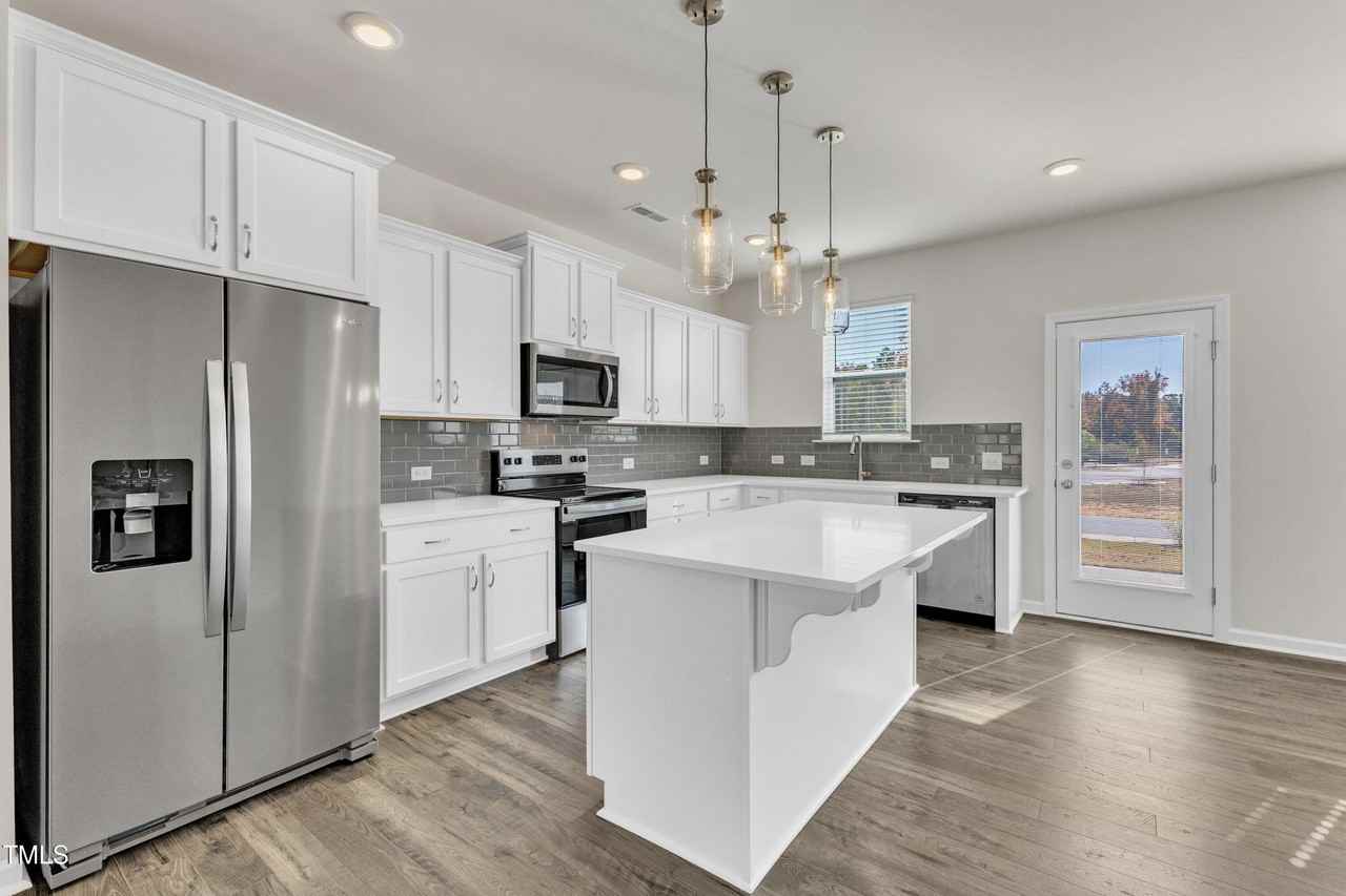 67 Camel Crazies Pl - Photo 5 of 30