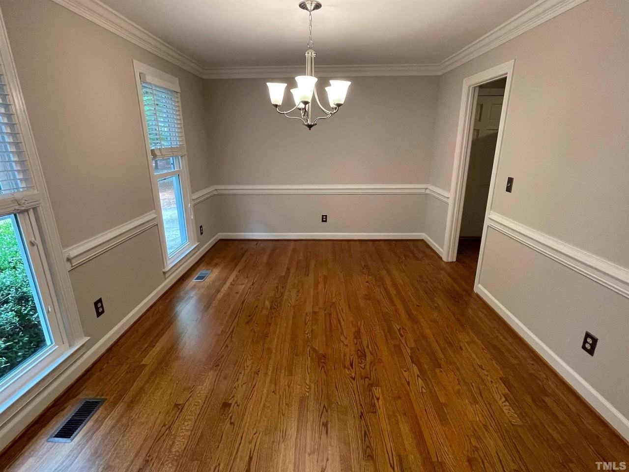 107 Bonner Ct - Photo 5 of 40