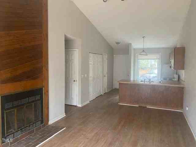 937 W Chatham St - Photo 6 of 9