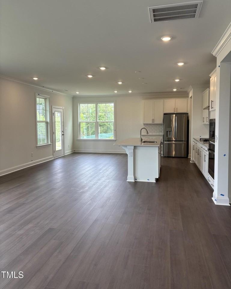 1540 Goldfinch Perch Ln - Photo 2 of 35