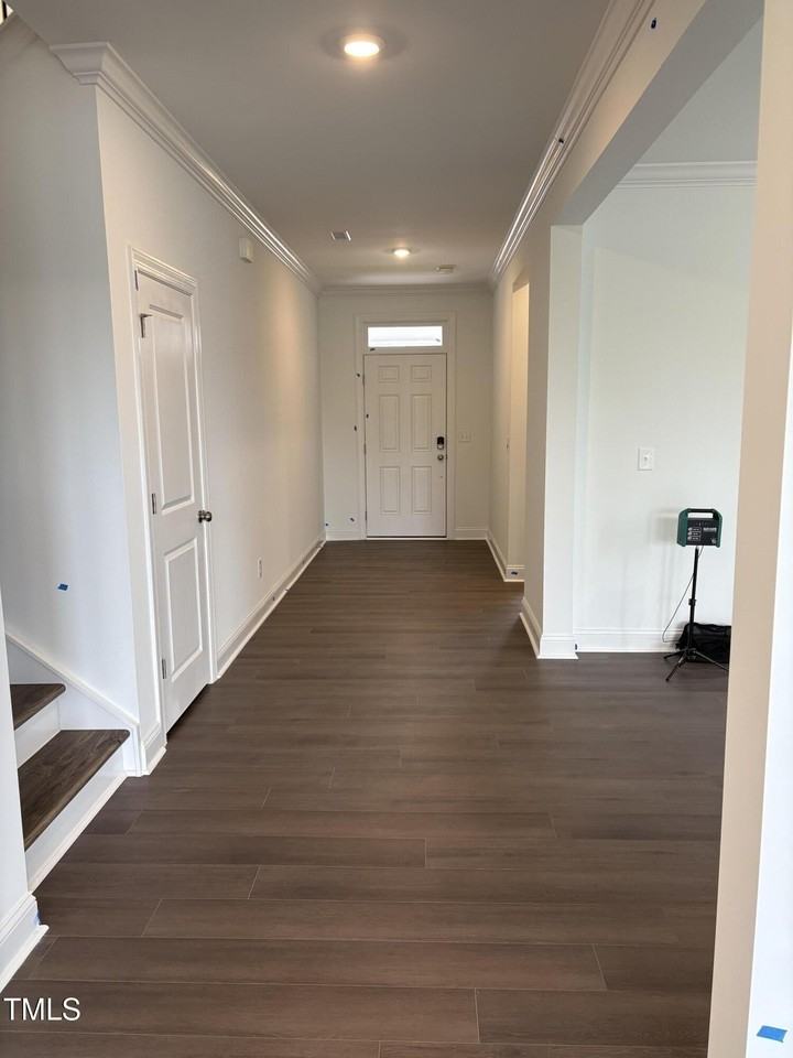 1540 Goldfinch Perch Ln - Photo 4 of 35