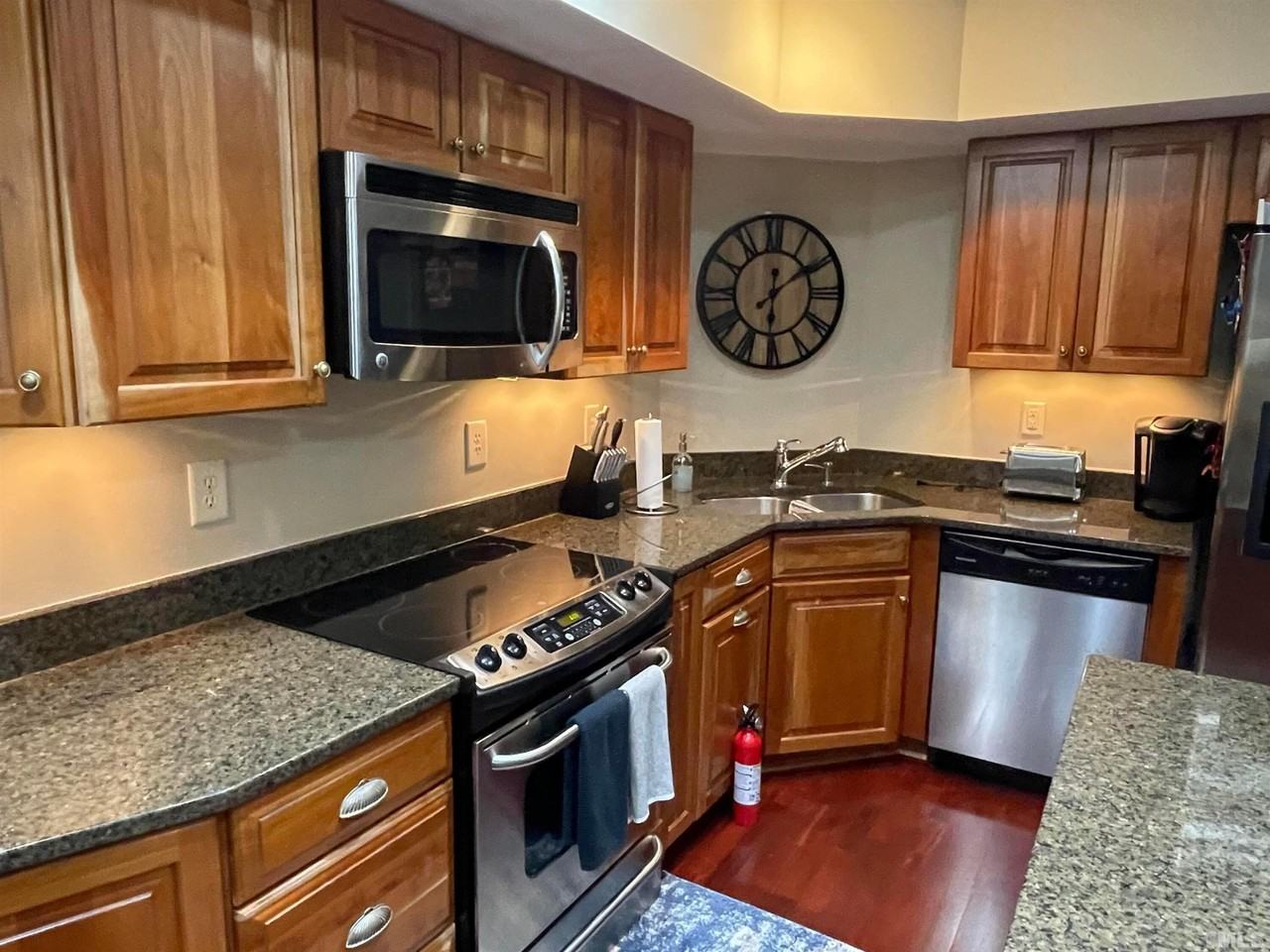 720 Bilyeu St Unit 203 #203 - Photo 4 of 13