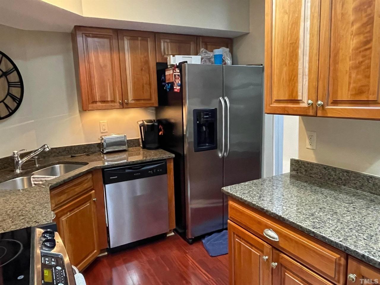 720 Bilyeu St Unit 203 #203 - Photo 6 of 13