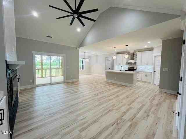 152 Shawnee Dr - Photo 5 of 31