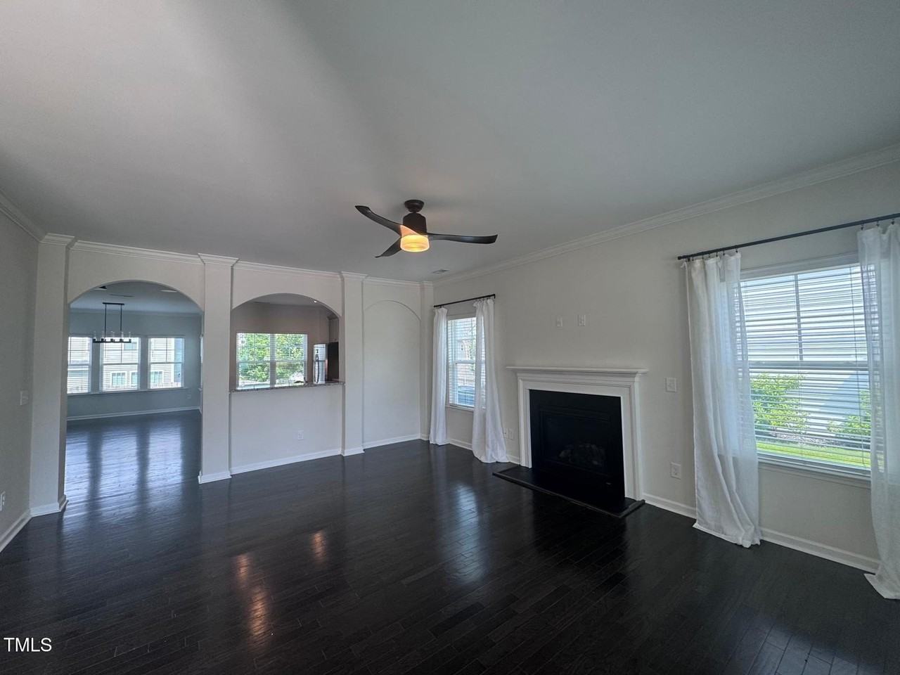 4718 Sleepy Falls Run - Photo 3 of 43