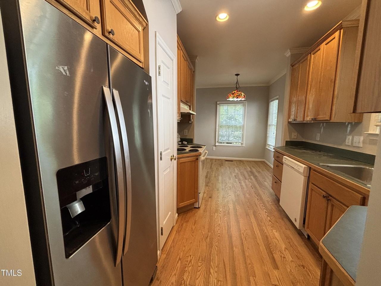 304 Skinny Pine Ct - Photo 5 of 15