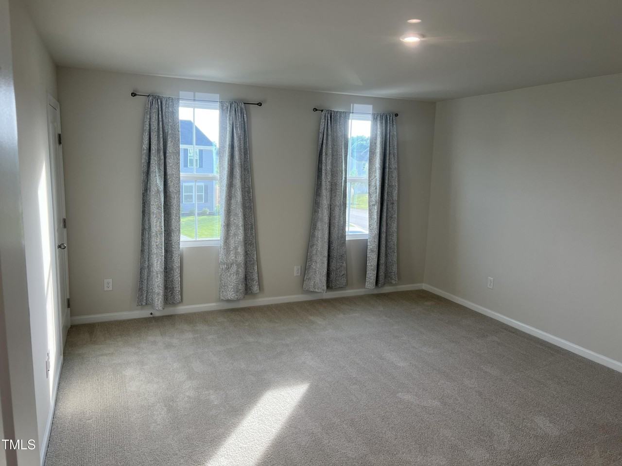 154 Day Farm Dr - Photo 3 of 24