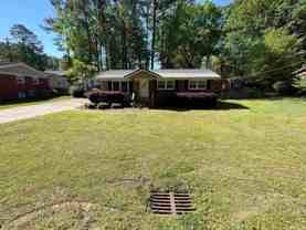 207 W Boundary St - Photo 1 of 1