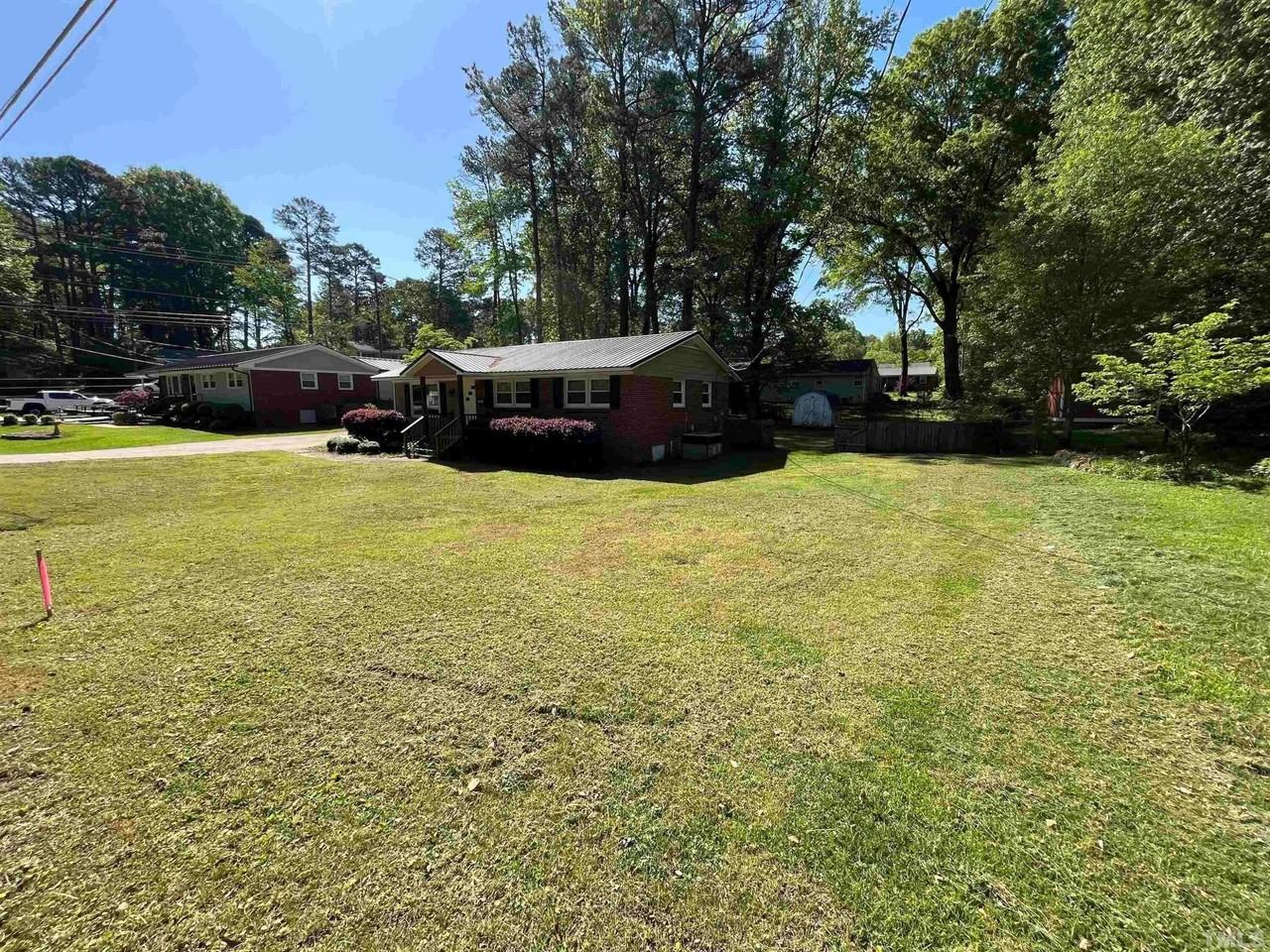 207 W Boundary St - Photo 3 of 17