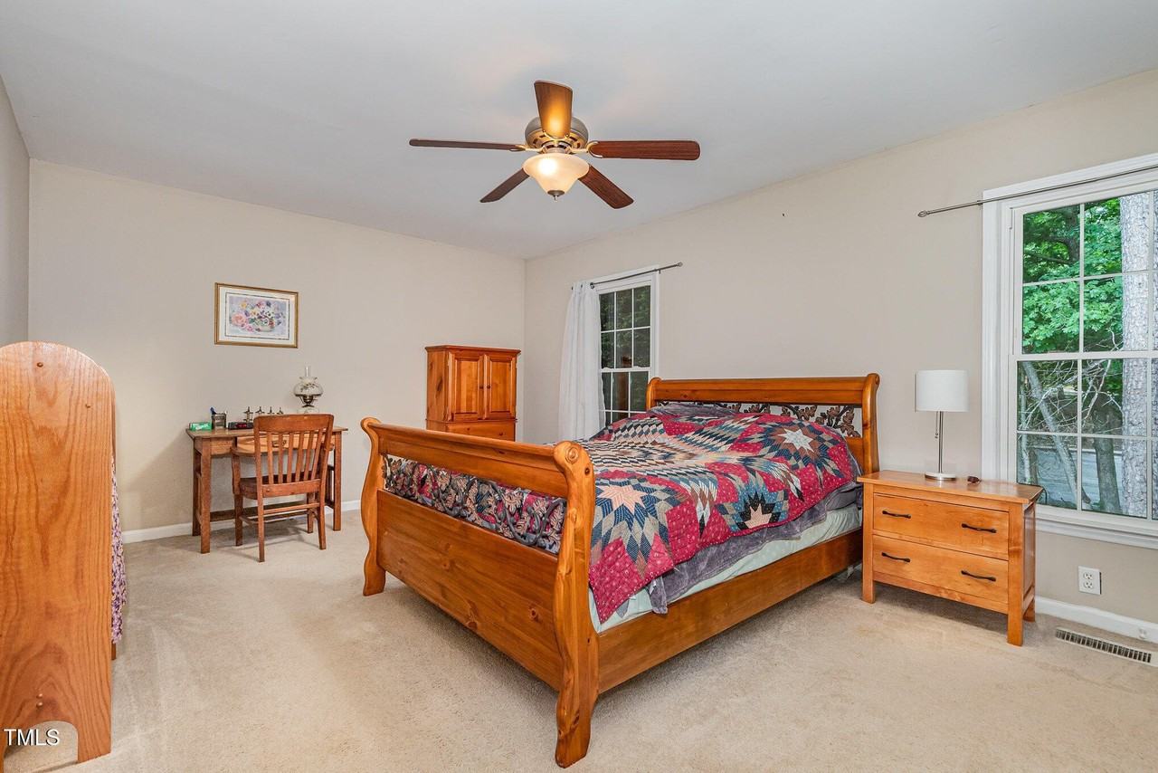 6225 Waterside Ln - Photo 6 of 10