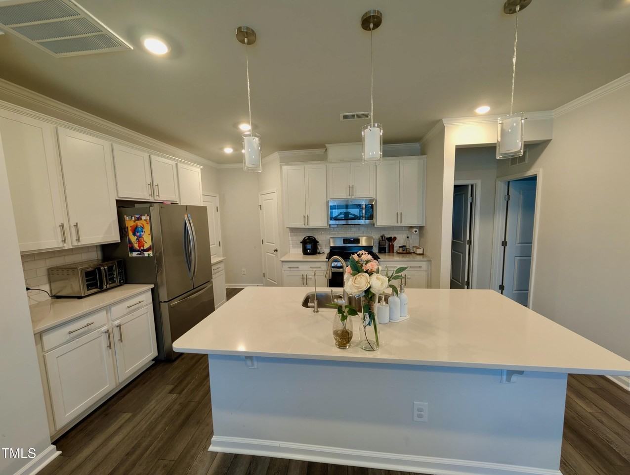 3300 Star Gazing Ln - Photo 4 of 31