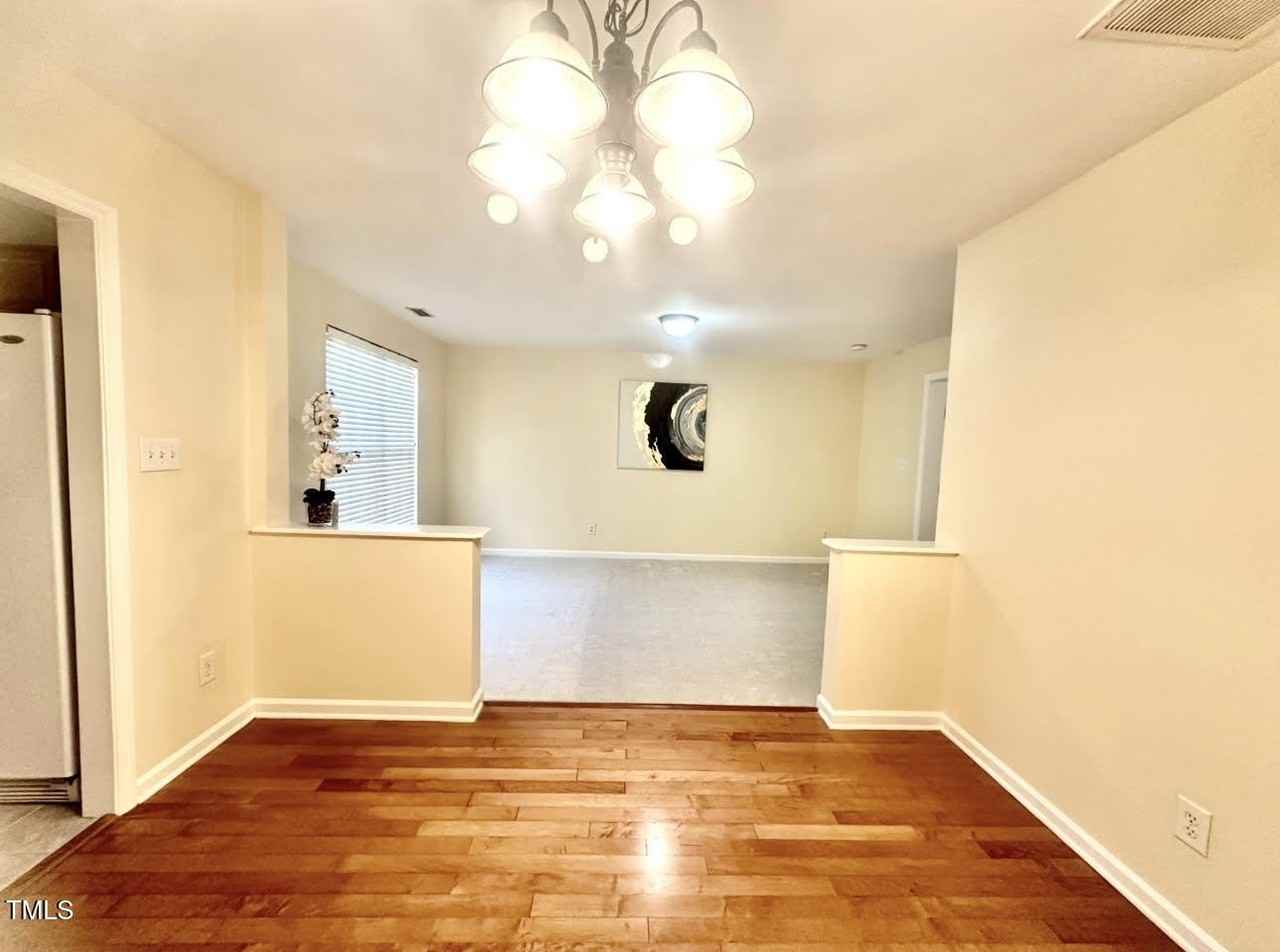 9713 Blackwell Dr - Photo 5 of 24