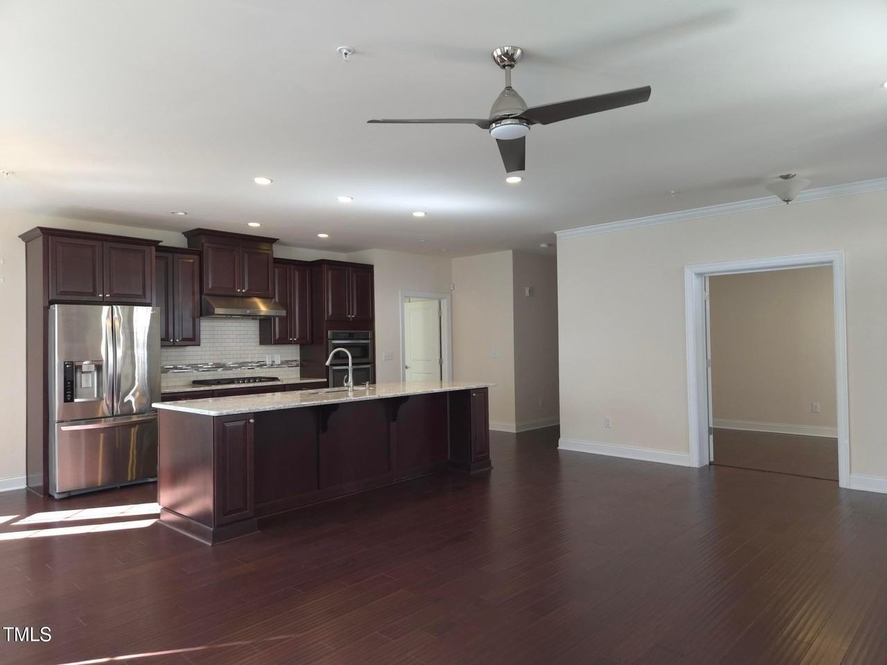 10420 Sablewood Dr Unit 102 #102 - Photo 4 of 15