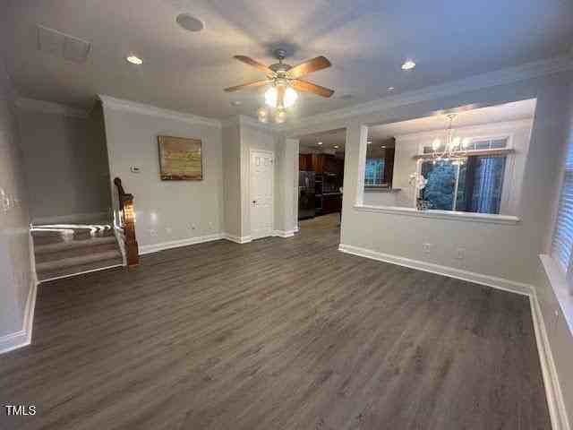 109 Longchamp Ln - Photo 3 of 28