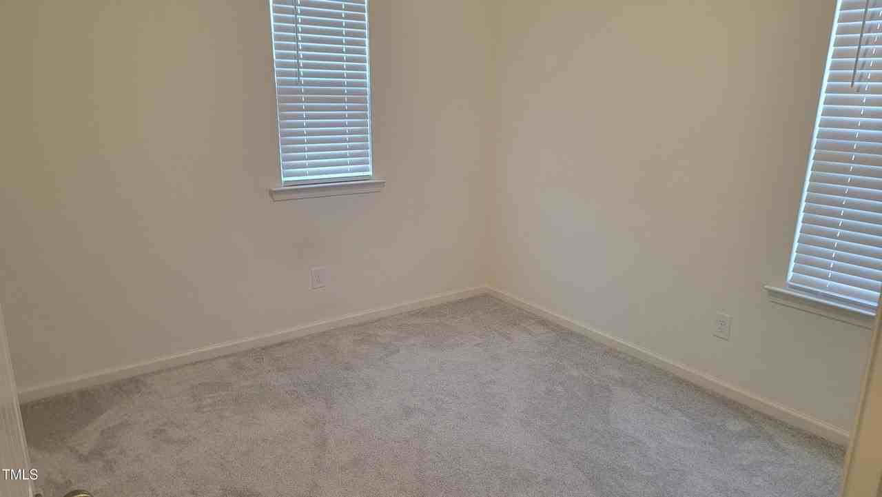 330 Purple Aster St - Photo 7 of 20