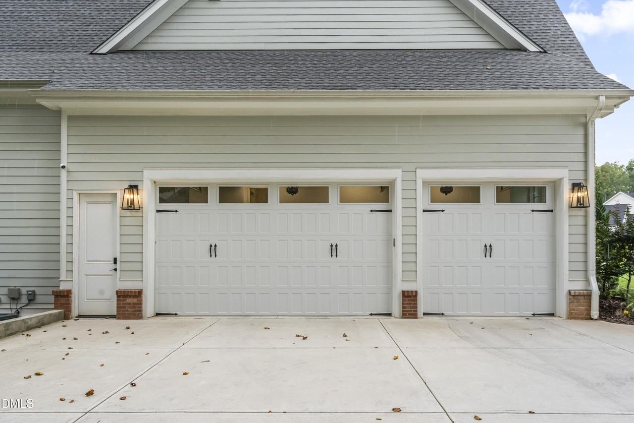 2205 Duskywing Dr - Photo 3 of 38