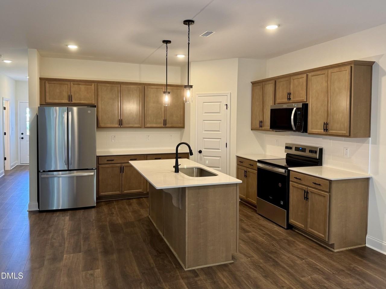 21 Calluna Dr - Photo 2 of 17