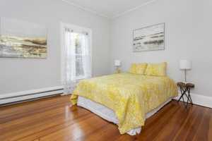 featured image of 41 Baker St #41