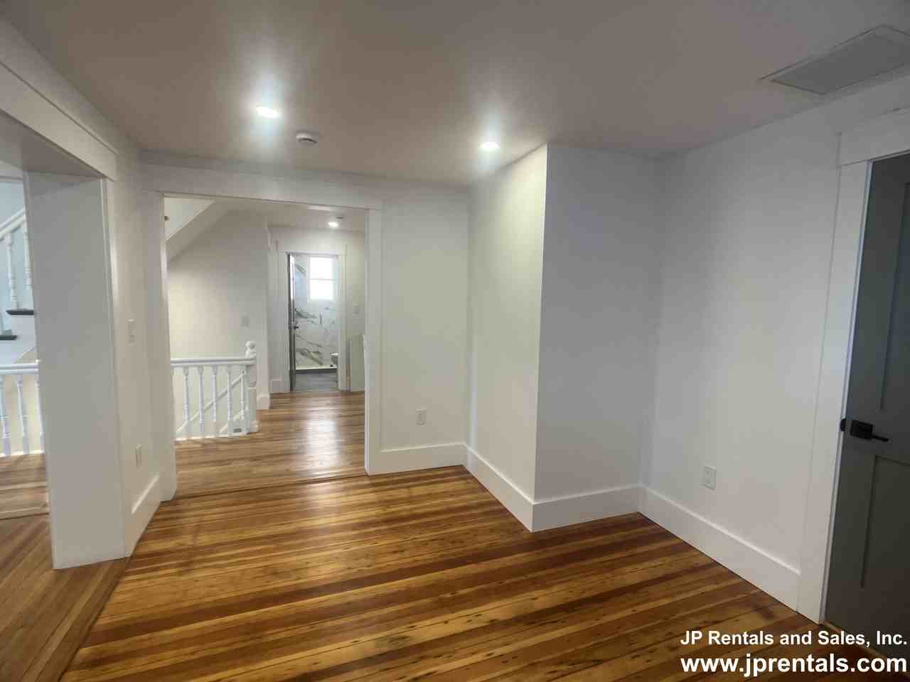 452 Centre St #2 - Photo 7 of 29