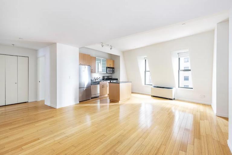 West St #19C - Photo 2 of 9