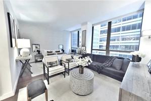 featured image of Wall St #701