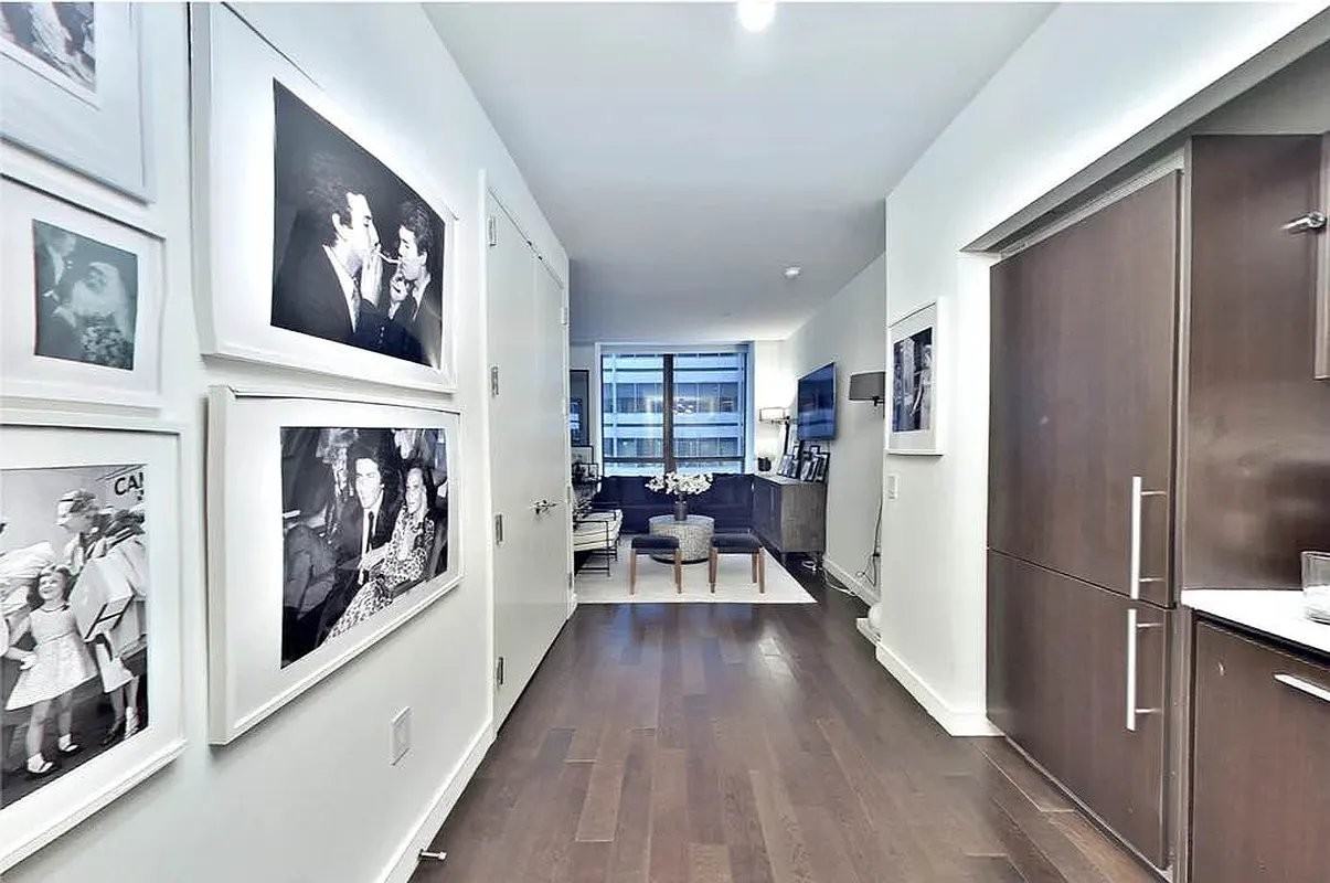 Wall St #701 - Photo 3 of 13