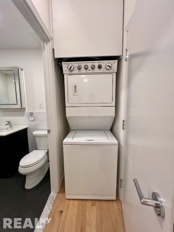 Grand Ave #6B - Photo 4 of 6