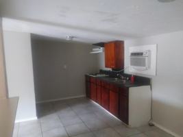 featured image of 2219 W Houston St