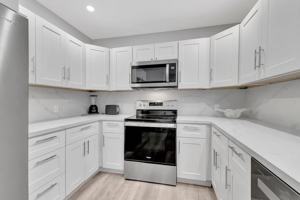 featured image of 320 Southeast 4th Avenue