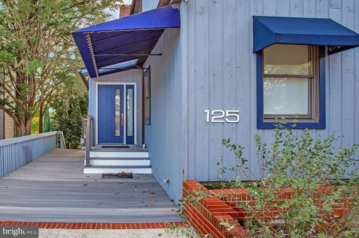 125 Island View Dr - Photo 3 of 44