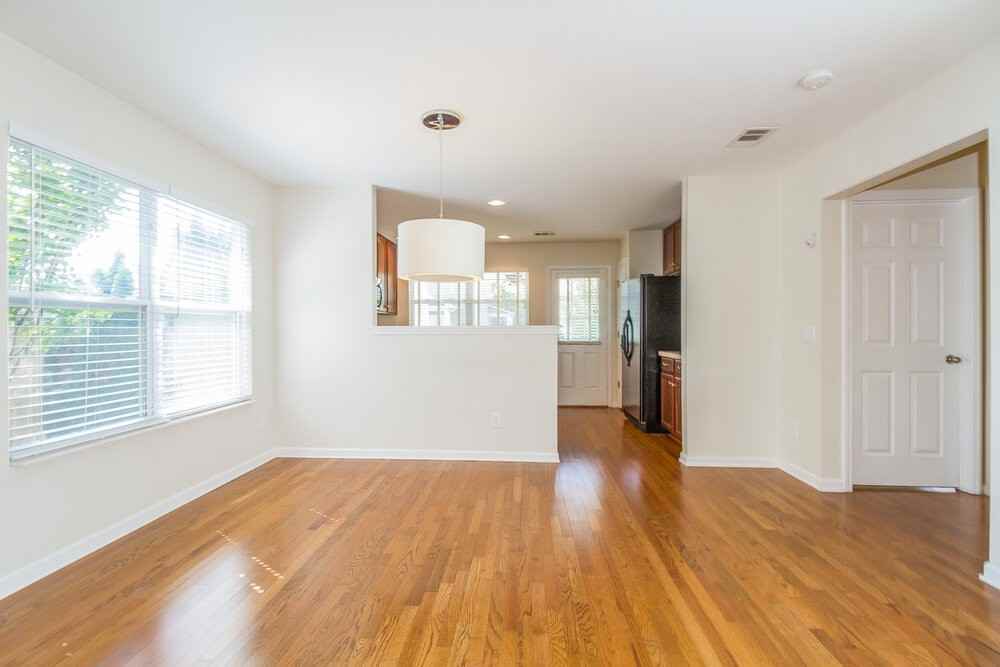 2151 Erin Lane - Photo 5 of 16