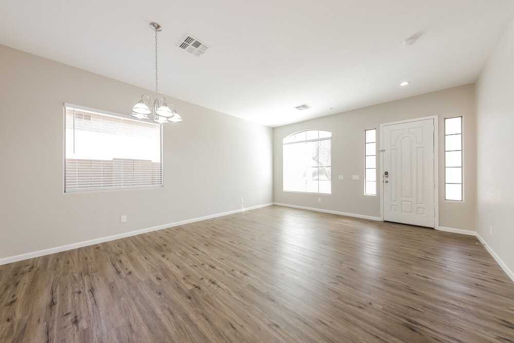 10416 W Carlota Ln - Photo 6 of 16