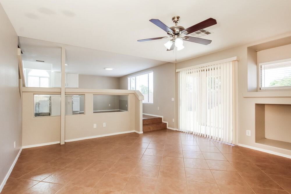 7640 West Marlette Avenue - Photo 7 of 17