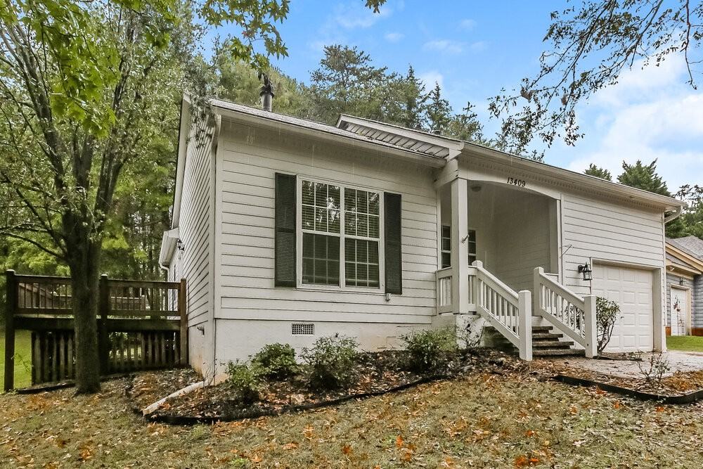 13409 Baker Mills Road - Photo 4 of 16