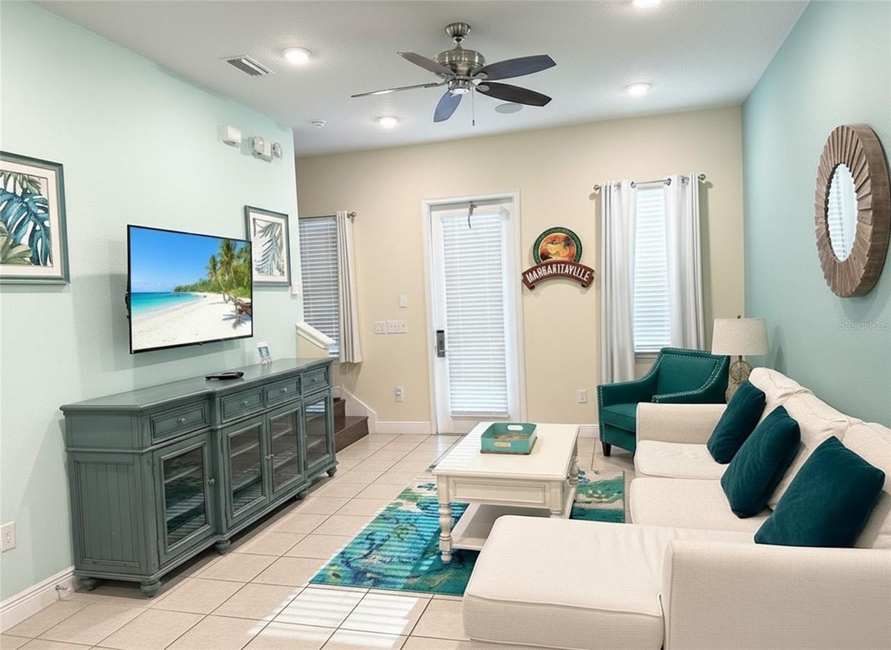 8049 Dreamsicle Dr - Photo 3 of 18