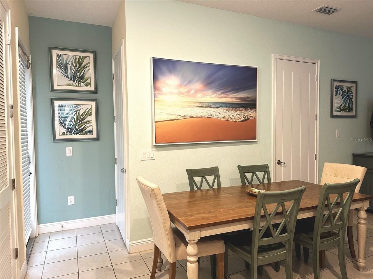 8049 Dreamsicle Dr - Photo 5 of 18