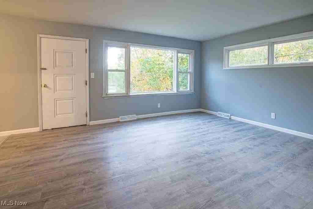 1399 Barlow Rd Apt 1 #1 - Photo 2 of 14