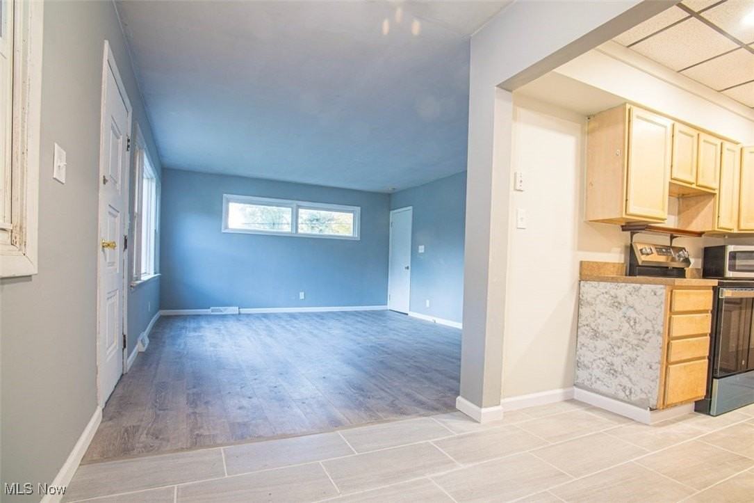 1399 Barlow Rd Apt 1 #1 - Photo 3 of 14