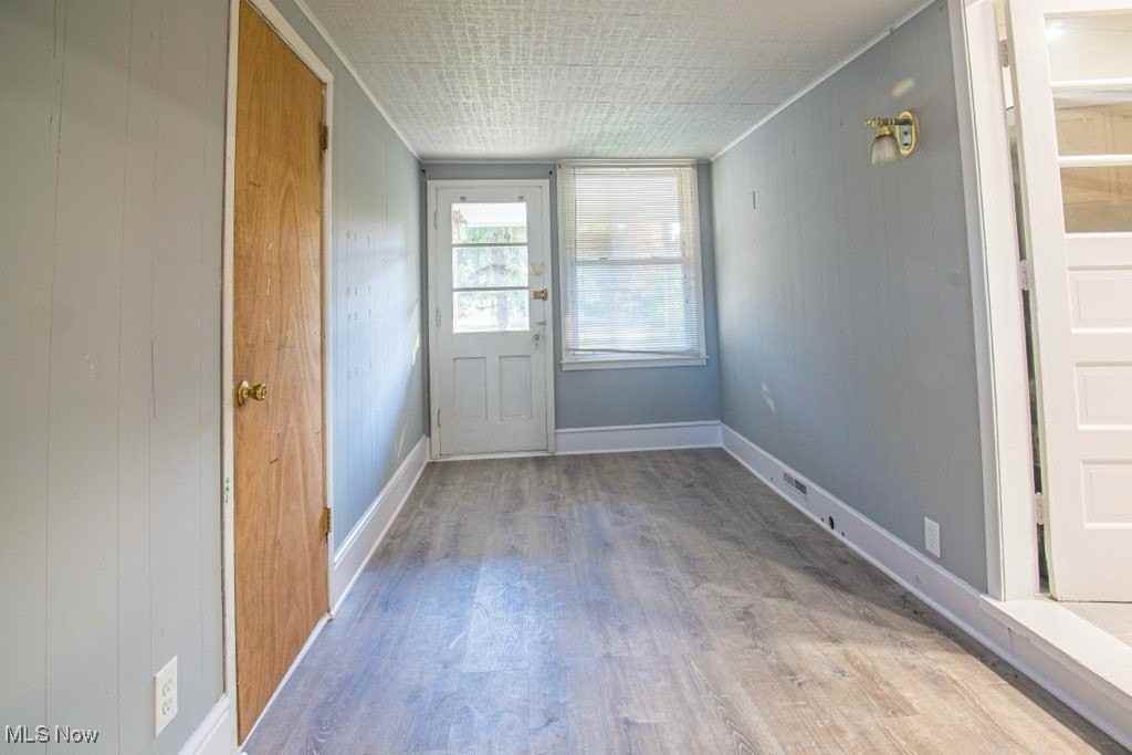 1399 Barlow Rd Apt 1 #1 - Photo 5 of 14